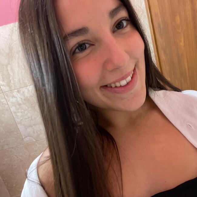 Babysitter em Porto: Leonor