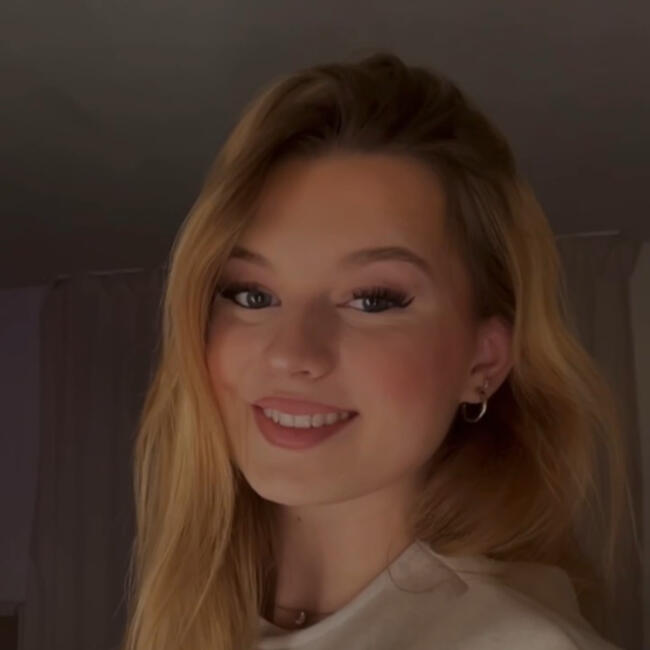 Babysitter in Nufringen: Leya