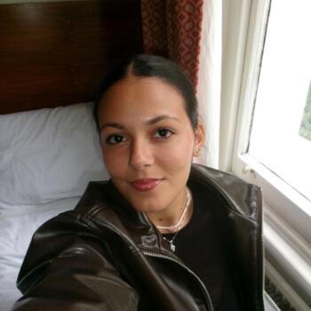 Babysitter Terracina: Beatrice