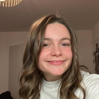 Babysitter in Melun: Lou