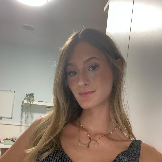 Canguro en Vilanova del Camí: Clàudia