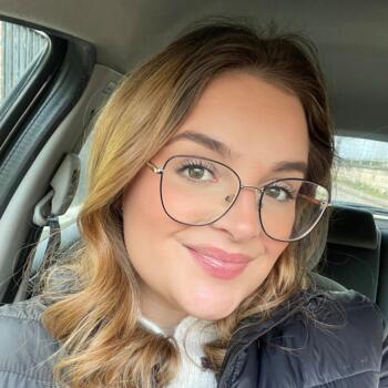 Babysitter Troyes: Illona