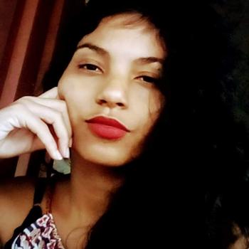 Babá em Uberlândia: Gabrielle
