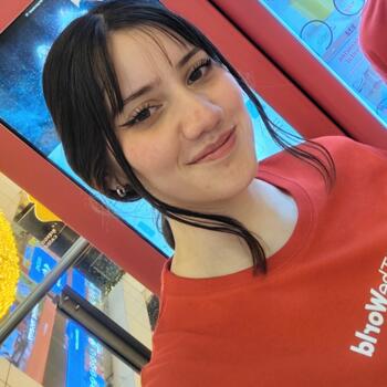 Babysitter in La Reina: Laura marlenet