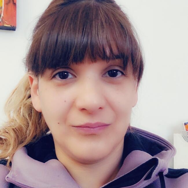 Babysitter στην περιοχή Βισέντε Λόπες: Jesica