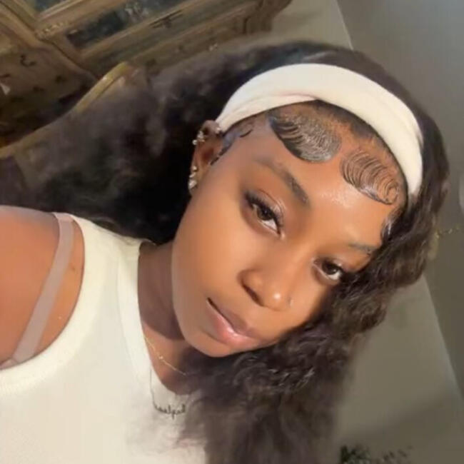 Babysitter in Brooklyn: Kaylaa