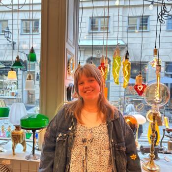 Barnevakt i Dal (Akershus): Kristine