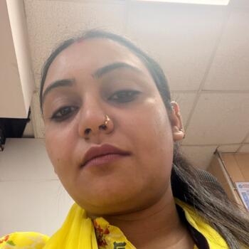 Babysitting job in Dhanbad: Arpita