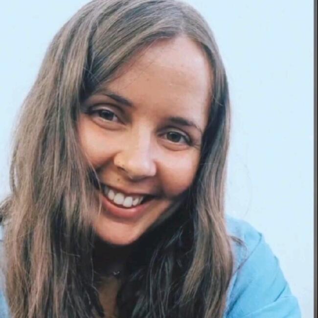 Babysitter in Maia: Francisca