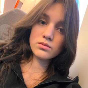 Barnevakt i Nesoddtangen: Mari