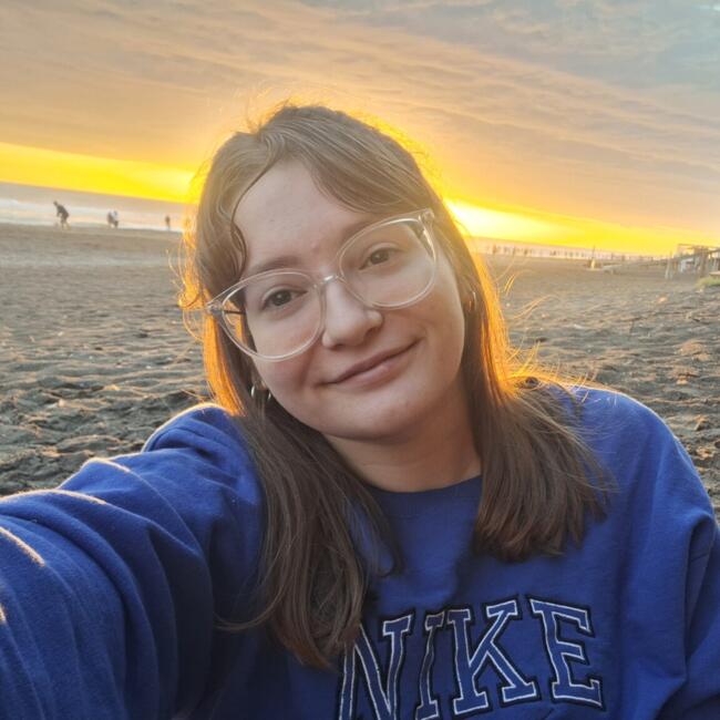 Babysitter in Bahía Blanca: Agustina