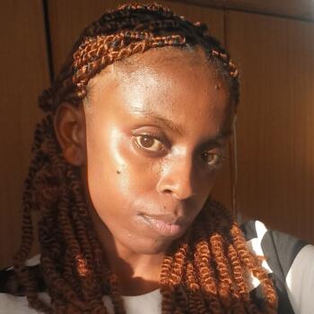 Babysitter Ngong: Maureen