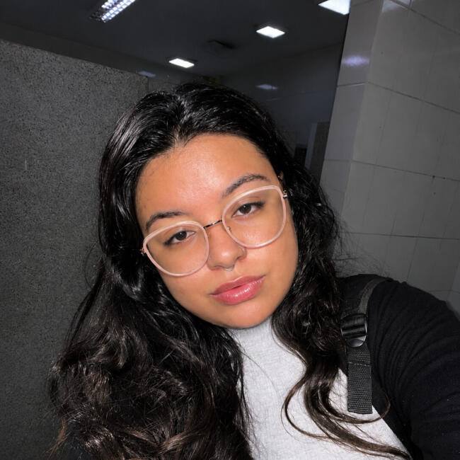Babysitter in Piracicaba: Leticia
