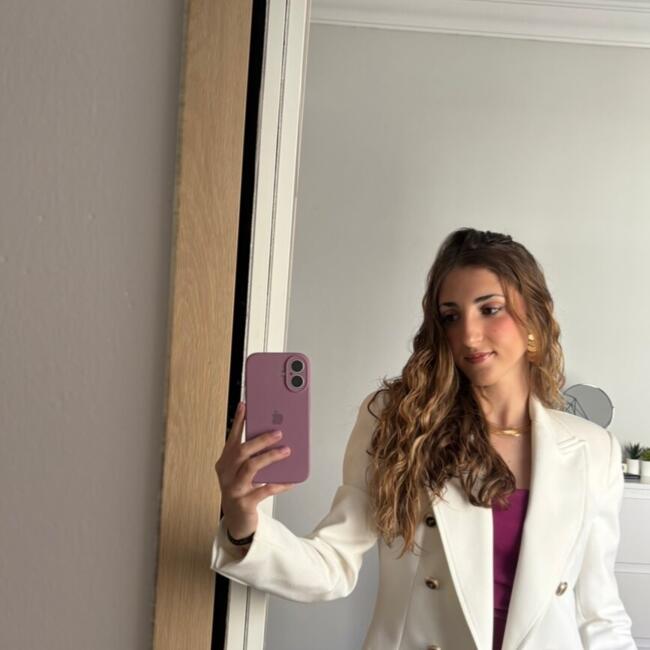 Canguro en Alcalá de Guadaíra: Inma García