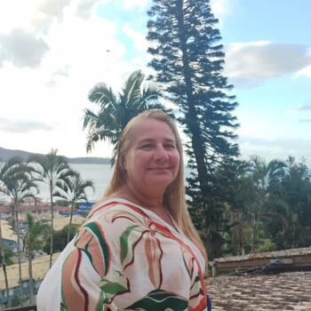 Babá Curitiba: Cristiane