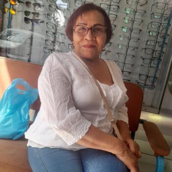 Babysitter Quito: Alida