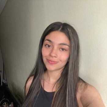 Niñera en San Fernando: Agustina