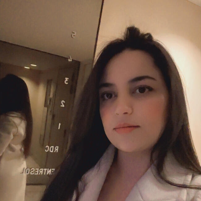 Babysitter in Croissy-sur-Seine: Lydia