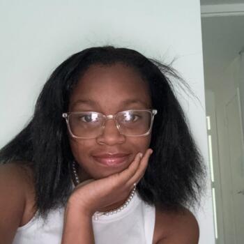 Babysitter in Macon: Janette