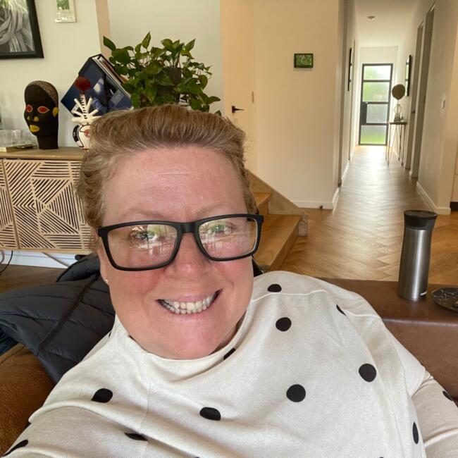 Nanny in Gold Coast: Linda-Jane