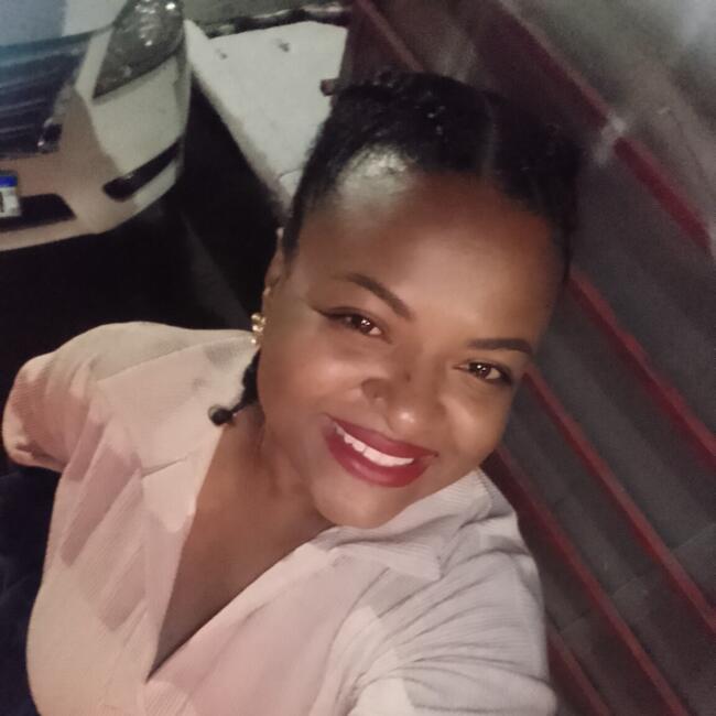 Babysitter in São Paulo (São Paulo): Denise