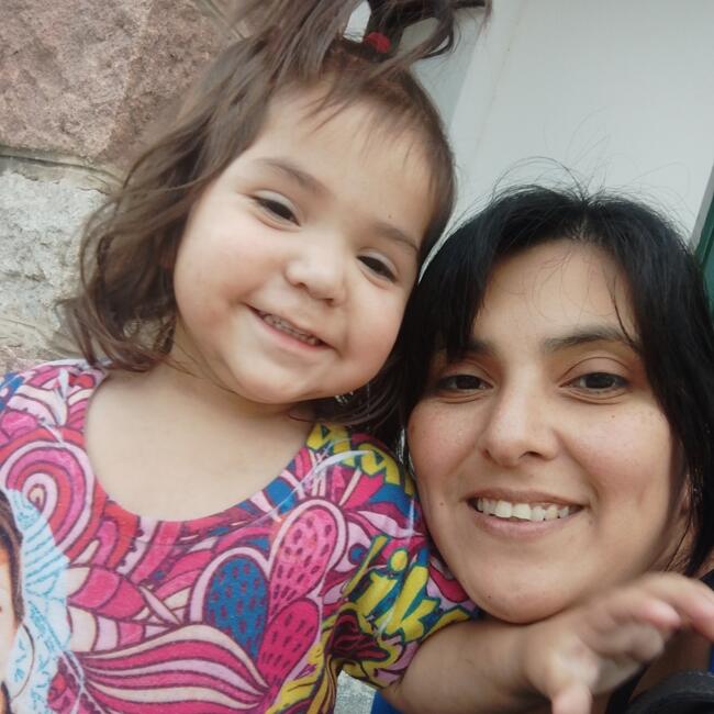 Trabajo para niñera en Villa Parque Síquiman: Lore