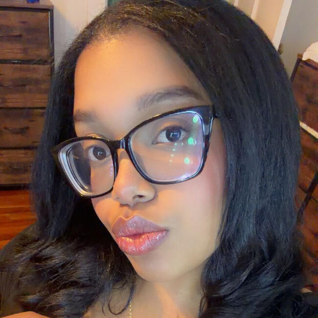 Nanny in East Boston: Evelin