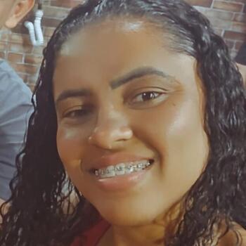 Babysitter Rio de Janeiro: Priscila