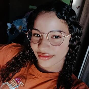 Babá Goiânia: Jordanna