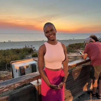 Babysitter Poitiers: Ismaëlla