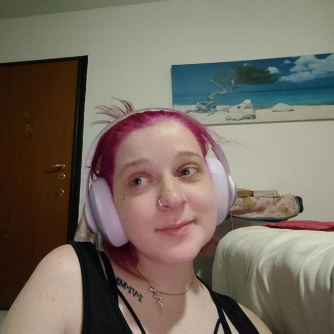 Babysitter a Lecco: Lola