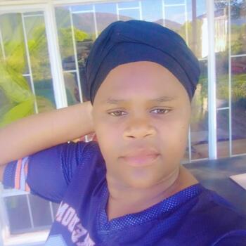 Babysitter in Lenasia: Grace