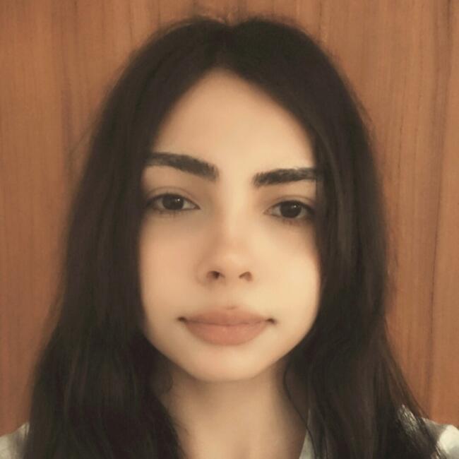 Baby-sitter in Montréal: Mahla