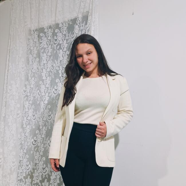 Babysitter in Araucária: Lorena