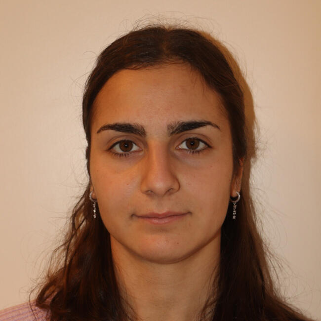 Babysitter in Rome: Melissa