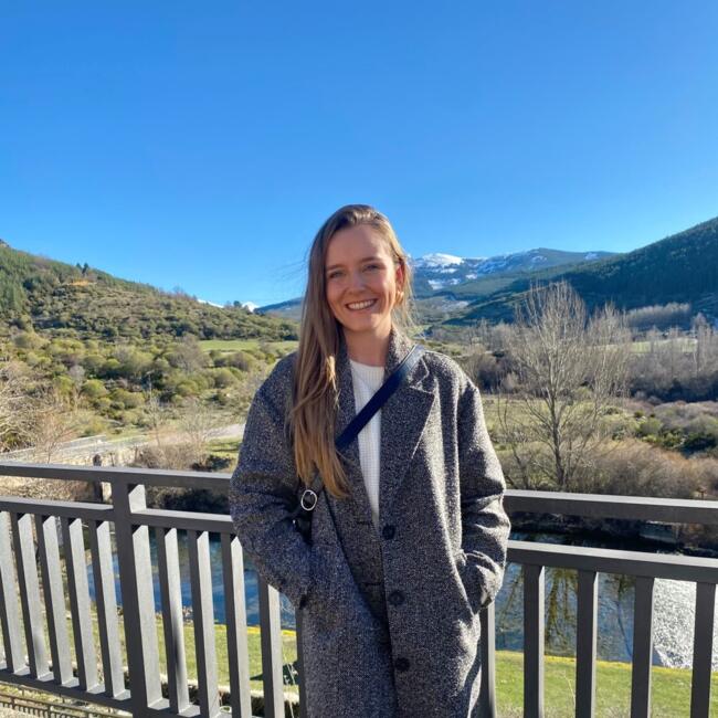 Babysitter in Pamplona: Maria