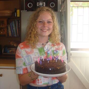 Babysitter in George: Leah