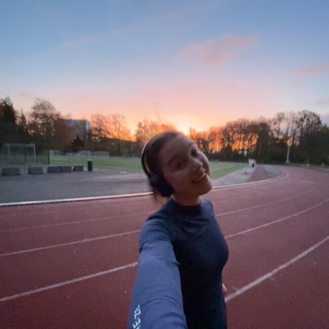 Babysitter in Duffel: Nina