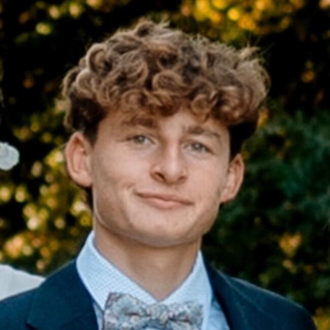 Babysitter in Paris: Ernest