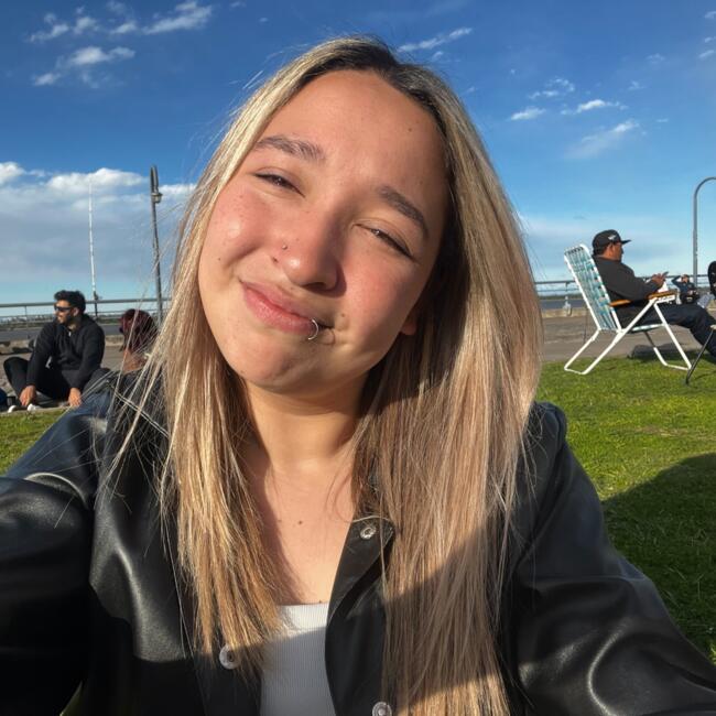 Babysitter in Rosario: Priscila