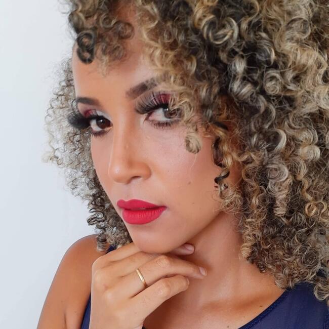 Babysitting job in Camaçari: Adrielle