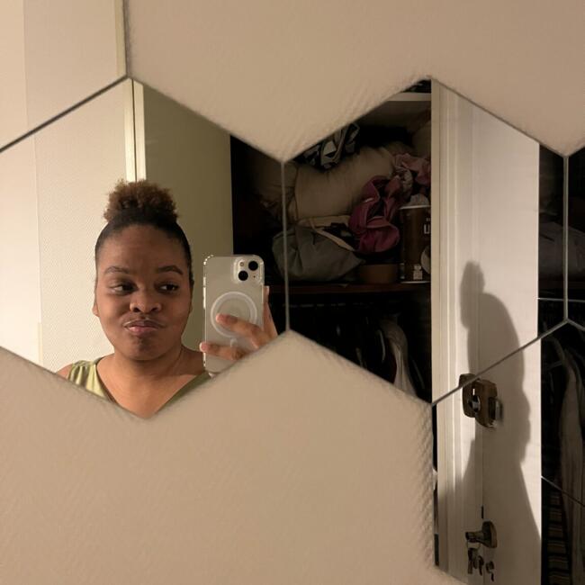 Babysitter in Tours: Eunice