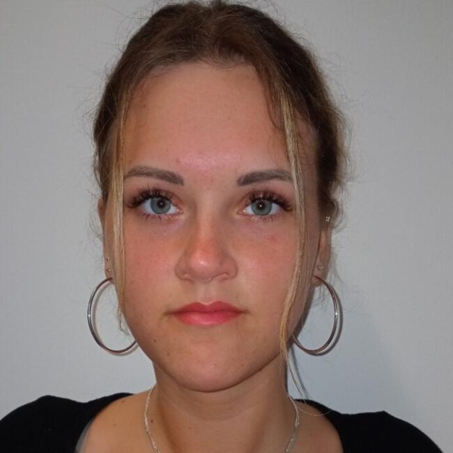 Babysitter in Lochen: Veronika