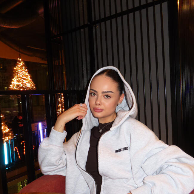 Opiekunka do dziecka w Warszawa: Polina