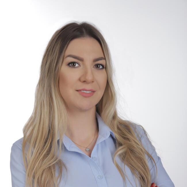 Bebisiterka u Beograd: Katarina