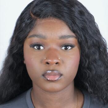 Babysitter in Reims: Shad-Lee