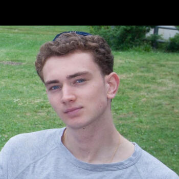 Babysitter in Versailles: Mickael