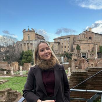 Babysitter in Madrid: Alicia