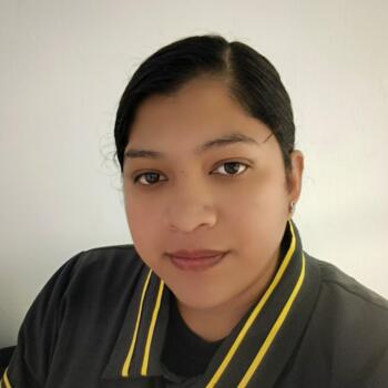 Babysitter Quito: Kathy