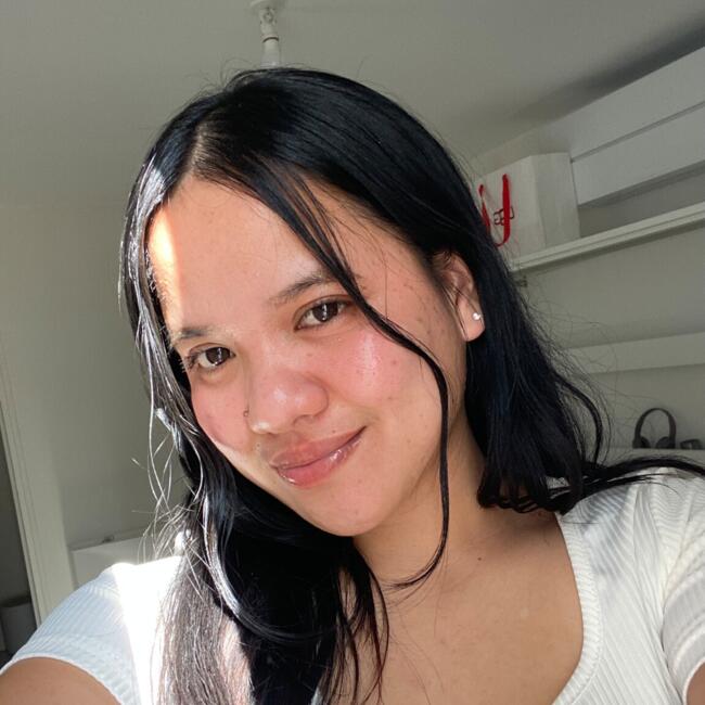 Babysitter in Noisiel: Shiela